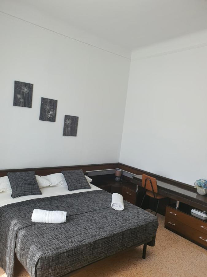 La Casa Della Stazione Appartement La Spezia Buitenkant foto