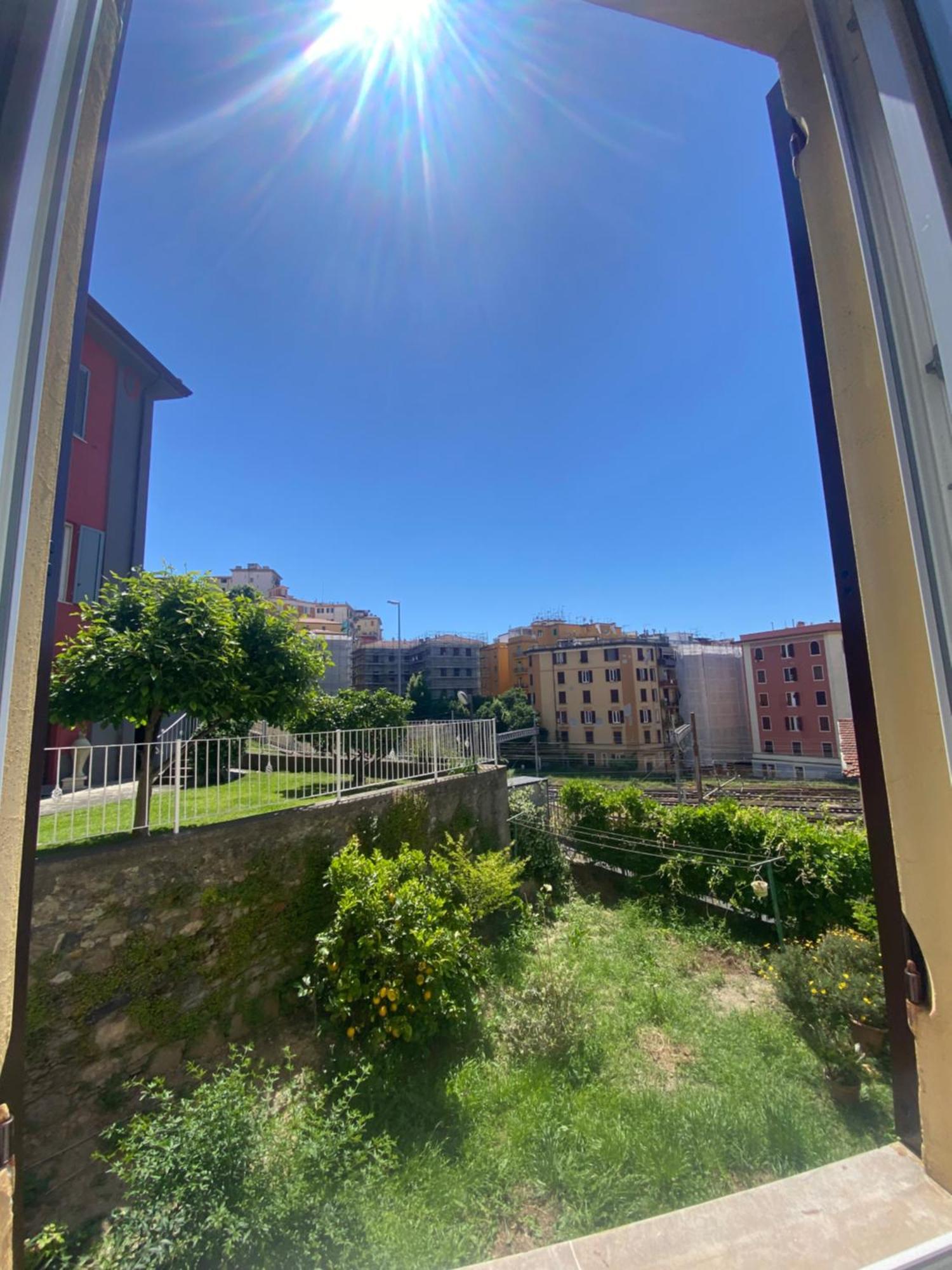 La Casa Della Stazione Appartement La Spezia Buitenkant foto